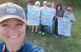 Members Stories ⋆ A Girl and A Gun