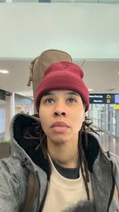 Going to pay my respects to Greg Hipskind’s family! If anyone needs support  while I’m there. Please DM me. 🙏🏽