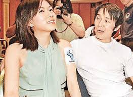 카피툰은 네이버웹툰 다음웹툰 카카오웹툰 레진코믹스 짬툰 투믹스 탑툰 만화책 미리보기 및 다시보기를 제공합니다. ç½—æ…§å¨Ÿä¸ªäººèµ„æ–™ç…§ç‰‡ç½—æ…§å¨Ÿæ˜¯æ˜Ÿçˆ·èƒ¸å£çš„é‚£é¢—æœ±ç ‚ç—£ å¥½å¤šæ–™