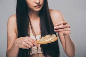 Haarausfall Frauen Haufigste Ursachen Behandlung Expertentipps
