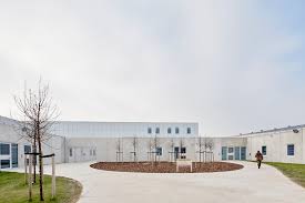 Beveren ligt in het waasland. Penal Institution Beveren Jaspers Eyers Architects