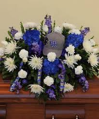 Uk Kentucky Casket Spray Casket Sprays Flower Delivery Same Day Flower Delivery