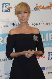 Nancy brilli was married for two years to actor massimo ghini and later, again for two years, to director luca manfredi, son of actor and director nino manfredi. Nancy Brilli Tiro Libero Premiere In Rome Italy 09 18 2017 Celebmafia