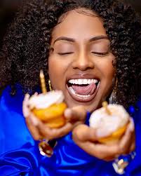 11.18 🎈 Another year of life, grace, and endless blessings 🙏🏽 Thank You,  God, for guiding my steps, protecting my heart, and surrounding me with an  abundance of love and favor 🙌🏾