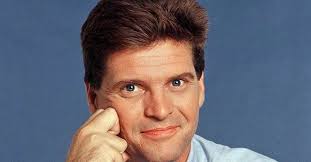 Décès du journaliste Patrick Bourrat : Namias Robert lui rend hommage, 17  ans après