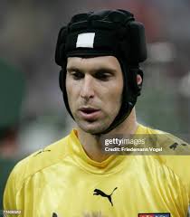 12,547 Peter Cech Photos & High Res Pictures