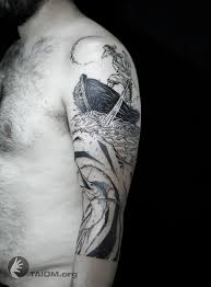 A Beautiful Depiction Of The Old Man And The Sea Artist Taiom Distrito Federal Brazil Via Taiom Or Old Men With Tattoos Black Ink Tattoos Black Tattoos