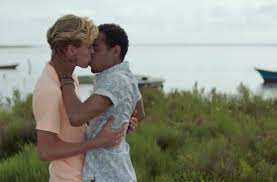 Car il s'en passe des choses dans la ville de sète: Bart Et Hugo Premier Baiser Et Samuel Revient De Cure De Desintox Demain Nous Appartient 09 08 2018 Demain Nous Appartient Nouveautes Tele Com