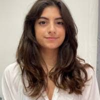 Angela Perna's Instagram, Twitter & Facebook