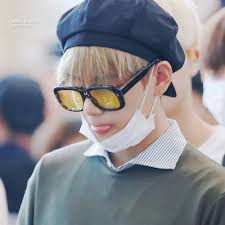 It's an opportunity to live a dream life and experiment without consequence. Stream Ptd Taehyung And His Gucci Glasses