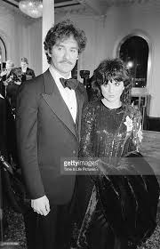 Free shipping on orders over $25.00. Kevin Kline And Linda Ronstadt At The Pirates Of Penzance Premiere In 1983 Oldschoolcool