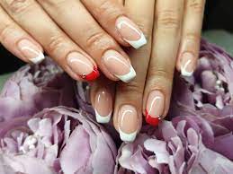 A rövid körmök francia manikűrének (shellak francia) elvégzéséhez: Feher Piros Francia Korom Nails Nail Art