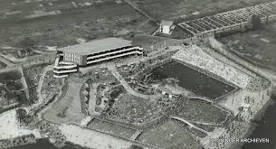 Groningen Zwembad De Papiermolen Vanuit De Lucht Gezien In 1956 Groningen Stad Foto S