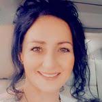 Lori Headrick's Instagram, Twitter & Facebook