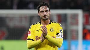 Heute spielt ja borussia dortmund uuuunddd erst hab ich gelesen,dortmund muss einfach nur gewinnen um weiter zu kommen ,egal ob 4:3,1:0 2:1,usw. Borussia Dortmund Sc Freiburg Heute Live Im Tv Livestream Und Liveticker Eurosport