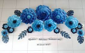 Paper Flower Backdrop Harga Mulai Rp 100 000 1 Bonus Dekorasi Nama Acara 2 Bonus Double Tipe F Handmade Flowers Paper Paper Flower Tutorial Paper Flowers