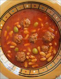 Loubia tunisienne ( sauce aux haricots blancs ) commercer à préparer les boulettes : Loubia Commande Plat Maghrebin Tunisien By Zozo Facebook