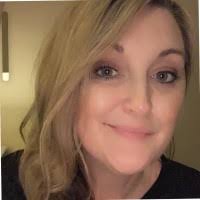 70+ perfiles de «Rich»