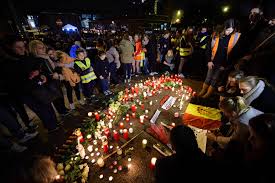 Via twitter kondolierte die berliner bvg mit den opfern der anschläge in brüssel. Bilderstrecke Zu Terror In Belgien Liveblog Zu Den Anschlagen In Brussel Turkei Will Belgien Vor Anschlag Gewarnt Haben Bild 1 Von 2 Faz