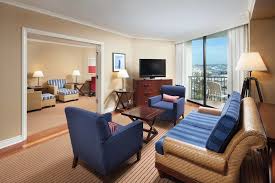 Most feature stunning outlooks over the bay while all are furnished with the signature sheraton sweet sleeper bed. Sheraton San Diego Hotel And Marina San Diego California Us Reservations Com