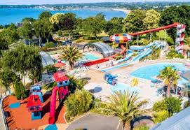 Campings Et Residences Capfun Camping Location Mobil Home En Provence Ardeche Ocean Atlantique Mer Mediterranee Foret Fouesnant Parc Aquatique Fouesnant