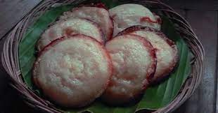 Makanan inimerupakan salah satu jajanan khas semarang yang di sangat diminati oleh masyarakat ataupun wisatawan. Contoh Teks Paragraf Deskripsi Bahasa Jawa Tentang Kue Apem