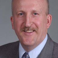 Gov, Jack Markell, Delaware, speaks to the soldiers