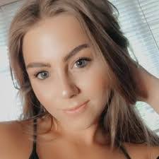 Taylor Thiessen's Instagram, Twitter & Facebook