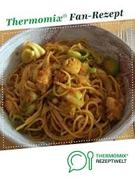 Gebratene Nudeln Mit Huhn Rezept Nudeln Mit Huhnchen Hauptgerichte Mit Fleisch Rezepte