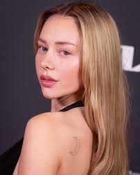 Ester Expósito Update. (@expositoupdate) • Instagram photos and videos