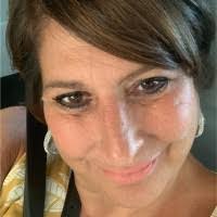 Veronica Spearman's Instagram, Twitter & Facebook