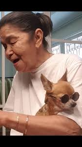 Happy #FanFriday! Today I'm sharing a video from Malinda Herman and her  little sidekick 🐕 Their version of “Put Your Head