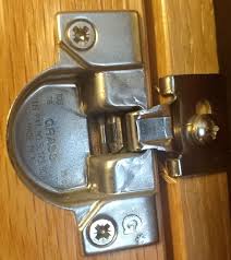 Once the hinge is inside the slot, it can be tightened to keep it in place. Replacement For Grass 839 Hinges Doityourself Com Community Forums