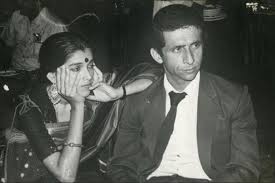 Naseeruddin shah, उनकी first wife parveen murad और बेटी heeba shah की इमोशनल करने वाली कहानी. Naseeruddin Shah S Marriage Twist Of Fate And Love On Stage