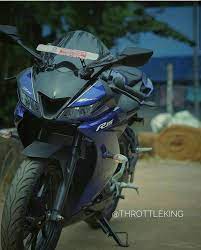 As always riding the bike and getting you guys an unbiased review is our top priority and this time the schedule was really tight, the weather really hot and not the best of locations. Pin By Aditya On Beast Bikes Bike Pic Yamaha R15v3 Bike Photography