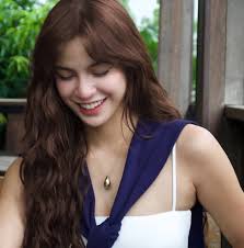 Hi I'm bev from dudley I'm 57 and hoping to find old friends