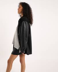 Parcourez la rubrique vestes pour femme. Veste Longue Simili Cuir Noir 323438899a08 Pimkie