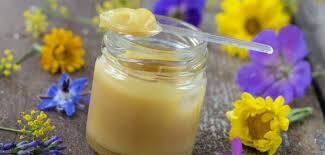 La Gelee Royale Fait Elle Grossir Le Blog Anaca3 Com Gelee Royale Gelee Gelee Royale Bienfaits