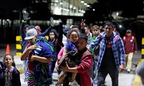Jun 12, 2021 · 70,000 expected for mexico vs. Hundreds Of Central American Migrants Enter Mexico With Few Checks Egypttoday