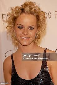 318 Taryn Look Photos & High Res Pictures