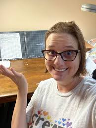 If anybody has unused kits laying around that they don't want or can't  complete, I'll pay you for them!! Send me a message ❤️💚