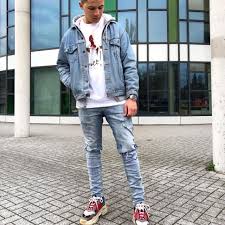 I also love to pair them with my favorite straight leg blue jeans, a bodysuit. Borrow Liter Jogger Balenciaga Triple S Style Hostaloroblancouyuni Com