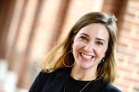 Jennifer Stager (@jmss)