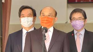 台灣一放鬆, 換上海復星要糟糕了, 到處找不到疫苗可以給郭台銘, 頭殼抱著燒, 正在拖時間. éƒ­å°éŠ˜æbntç ´å±€ è˜‡è²žæ˜Œæ›3æ¢ä»¶ ç–«è‹—å'Œå£è¢‹çš„éŒ¢ä¸ä¸€æ¨£