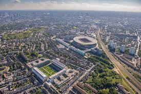 Oleh mbah organik april 19, 2021 posting komentar Wembley And The Emirates Like You Ve Never Seen Them Before Picture Special Showcasing London S Football Grounds From Above Daily Mail Online