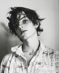 Maisie Everett (everettmaisie)