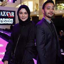 Bagi tampil mempertahankan adiknya, kak su berdiri di tangga rumah sambil memarahi nadine dengan penggunaan slang mat saleh celup yang kelakar. Biodata Sarah Hildebrand Pelakon Drama Pujaan Hati Kanda Iluminasi