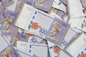 Empat sub topik tersebut ialah, ekonomi malaysia dalam angka, petunjuk ekonomi terkini, statistik ekonomi dan jaringan keselamatan sosial. Ekonomi Malaysia Meleh Kurs Ringgit Turun Tapi Ekonomi Indonesia Malah Naik Pesat