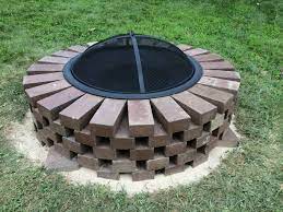 Fire Pit Made With Scavenged Bricks Sand And Masonry Adhesive Rustic Diy Outdoor Decor Fire Pit