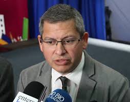 Exseremi de Educación Pablo Baeza fue nombrado director ejecutivo del SLEP  Chiloé